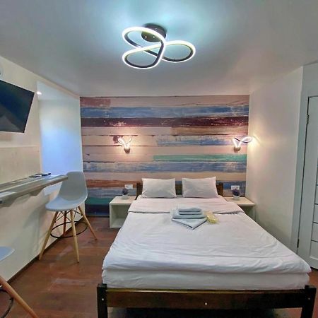 אודסה Apartments On Chaykovskogo 16 מראה חיצוני תמונה