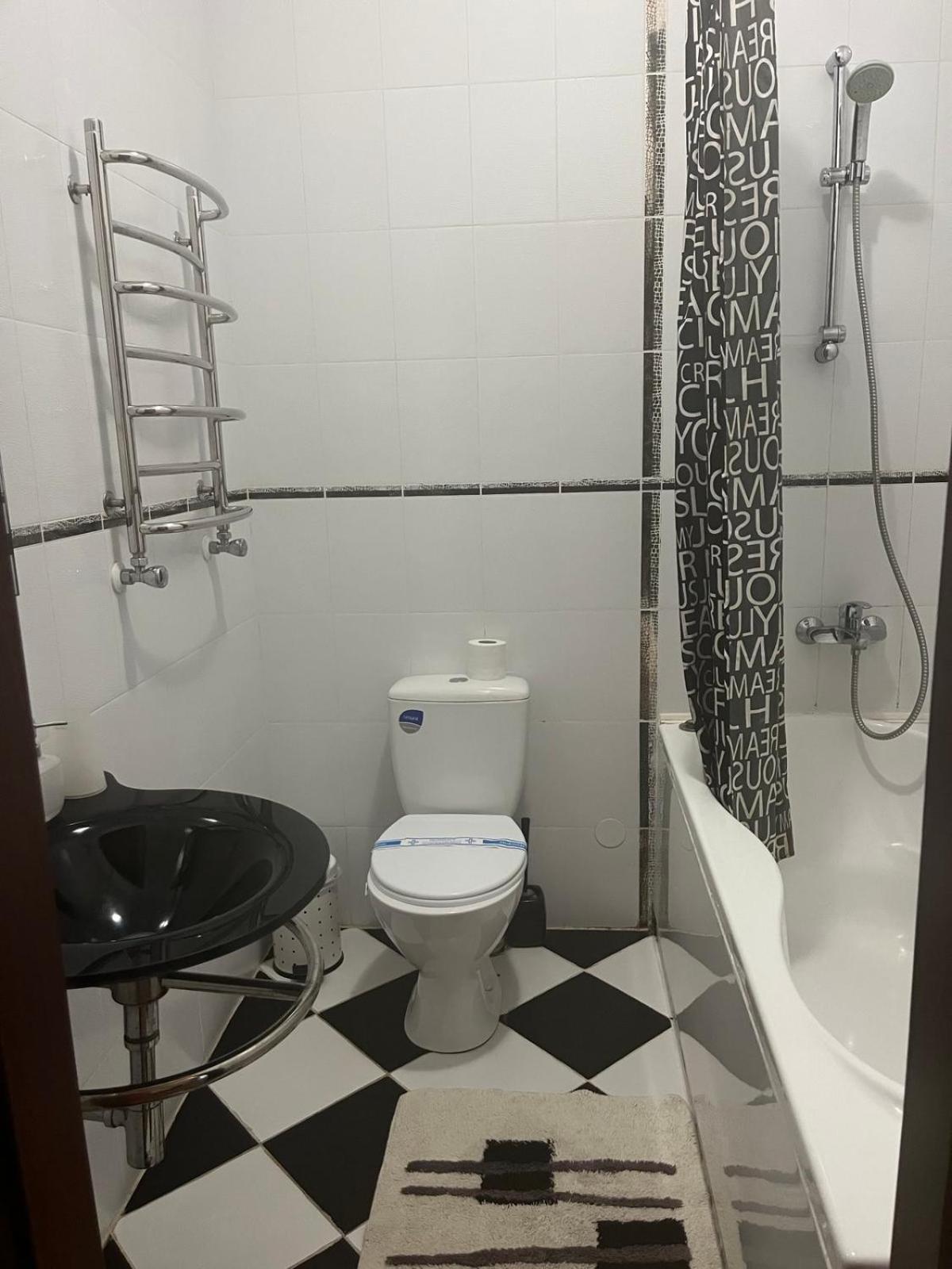 אודסה Apartments On Chaykovskogo 16 מראה חיצוני תמונה